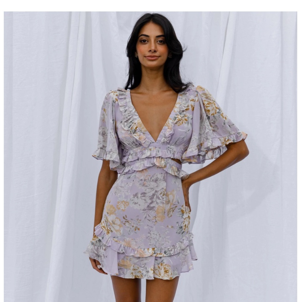Lilac cutout detail accent vintage dress
